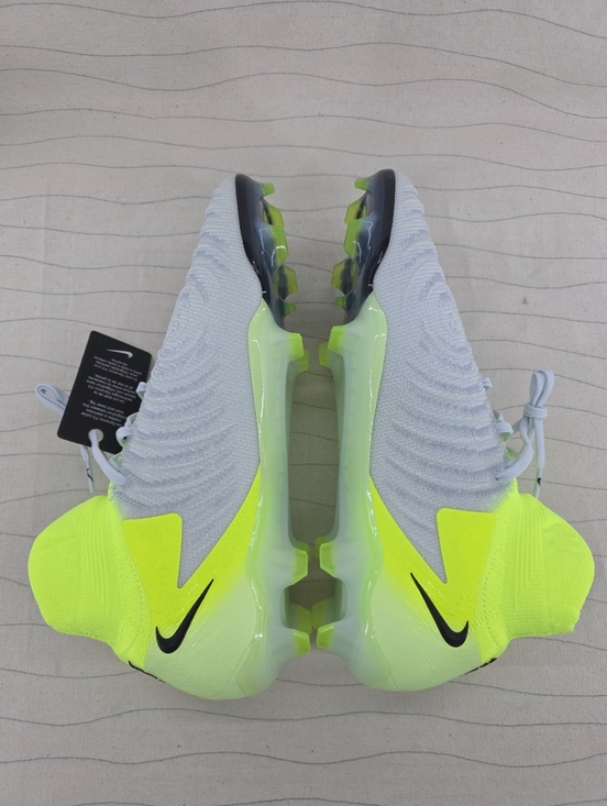 Nike Mens Phantom Luna 2 Elite FG Football Soccer Cleats HF4358-003 Size 9.5 NEW main image 9